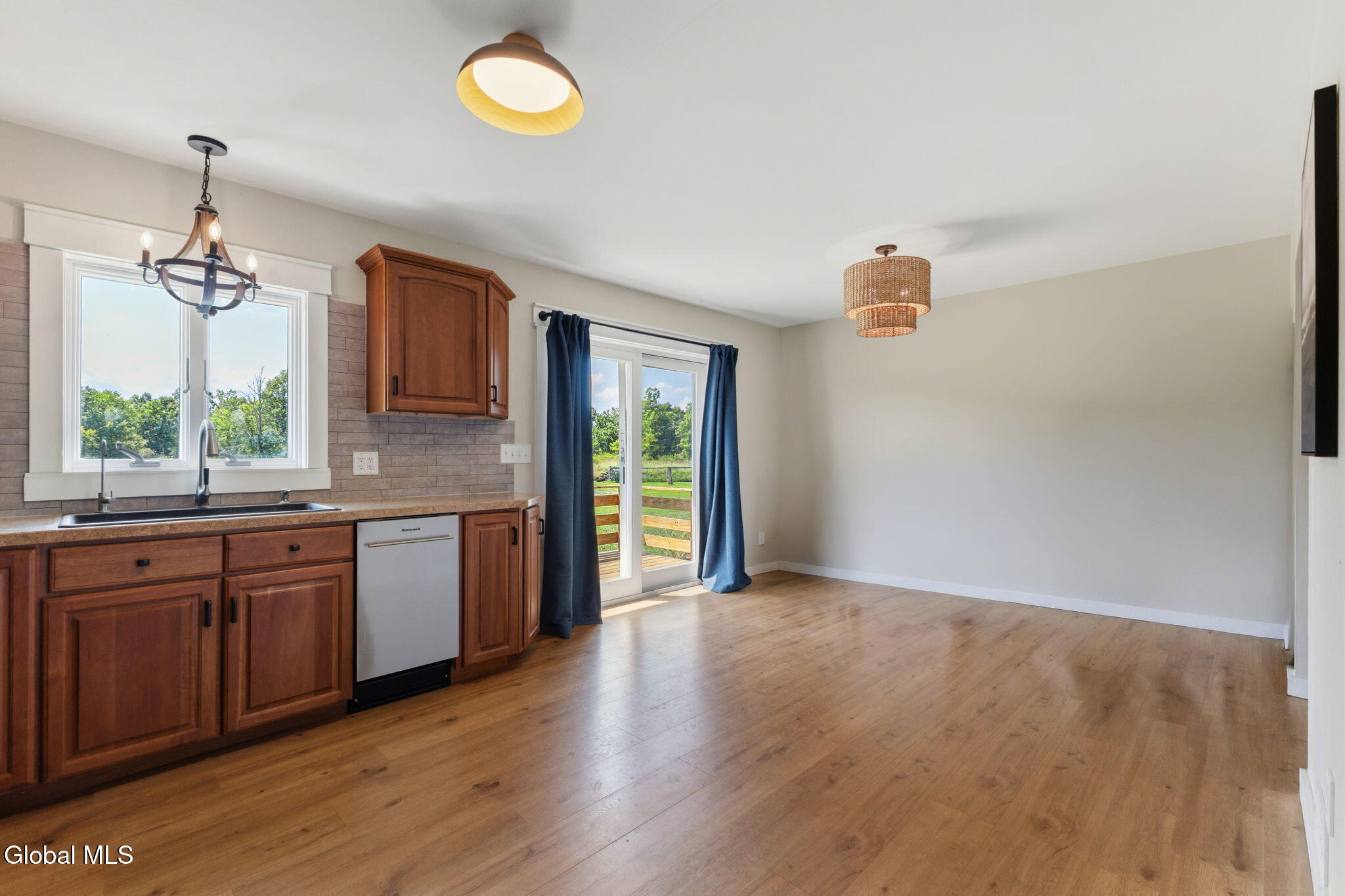 106 Fitzpatrick Drive Fort Edward NY 12828