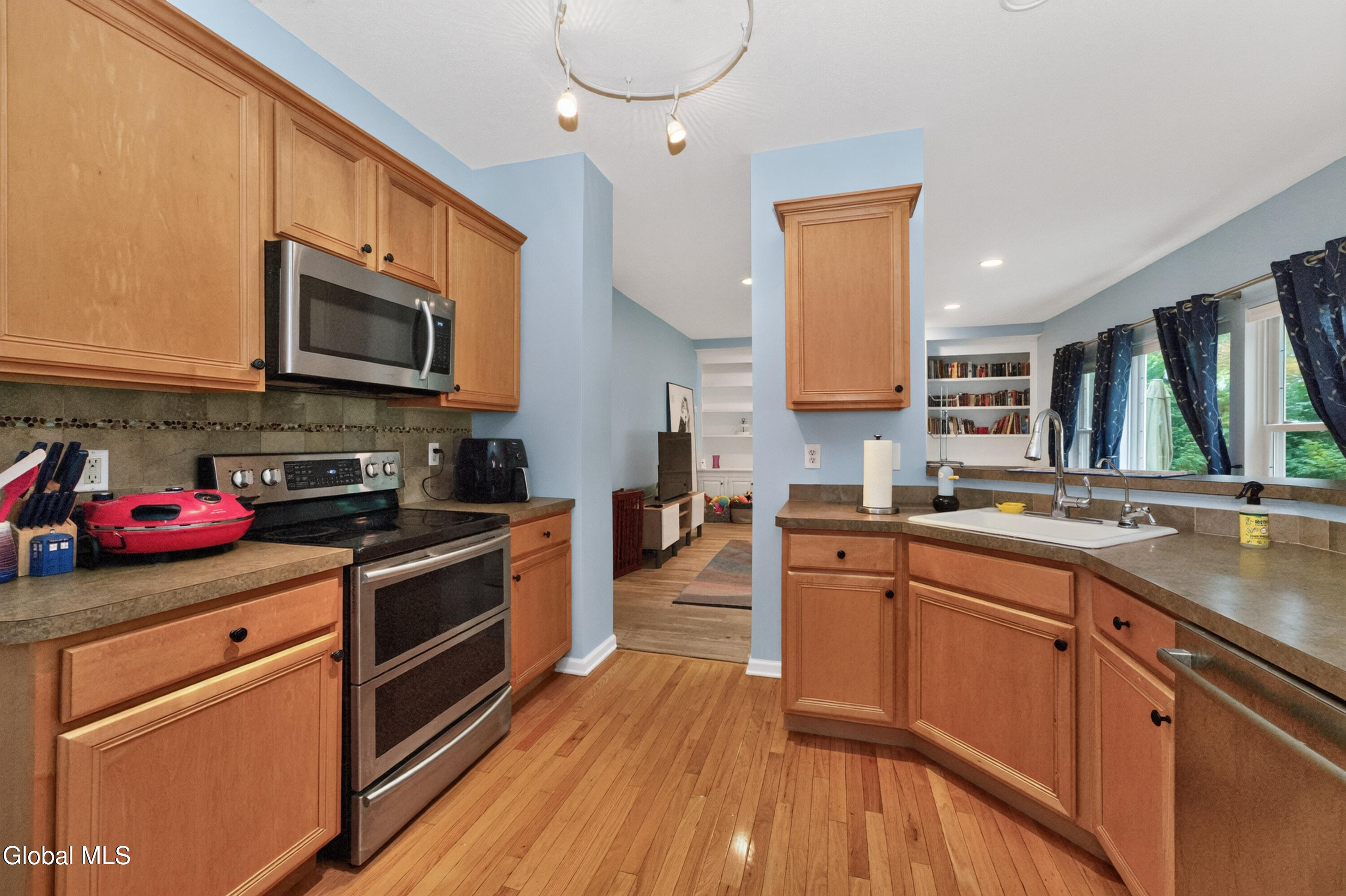 42 Heather Drive Clifton Park NY 12065