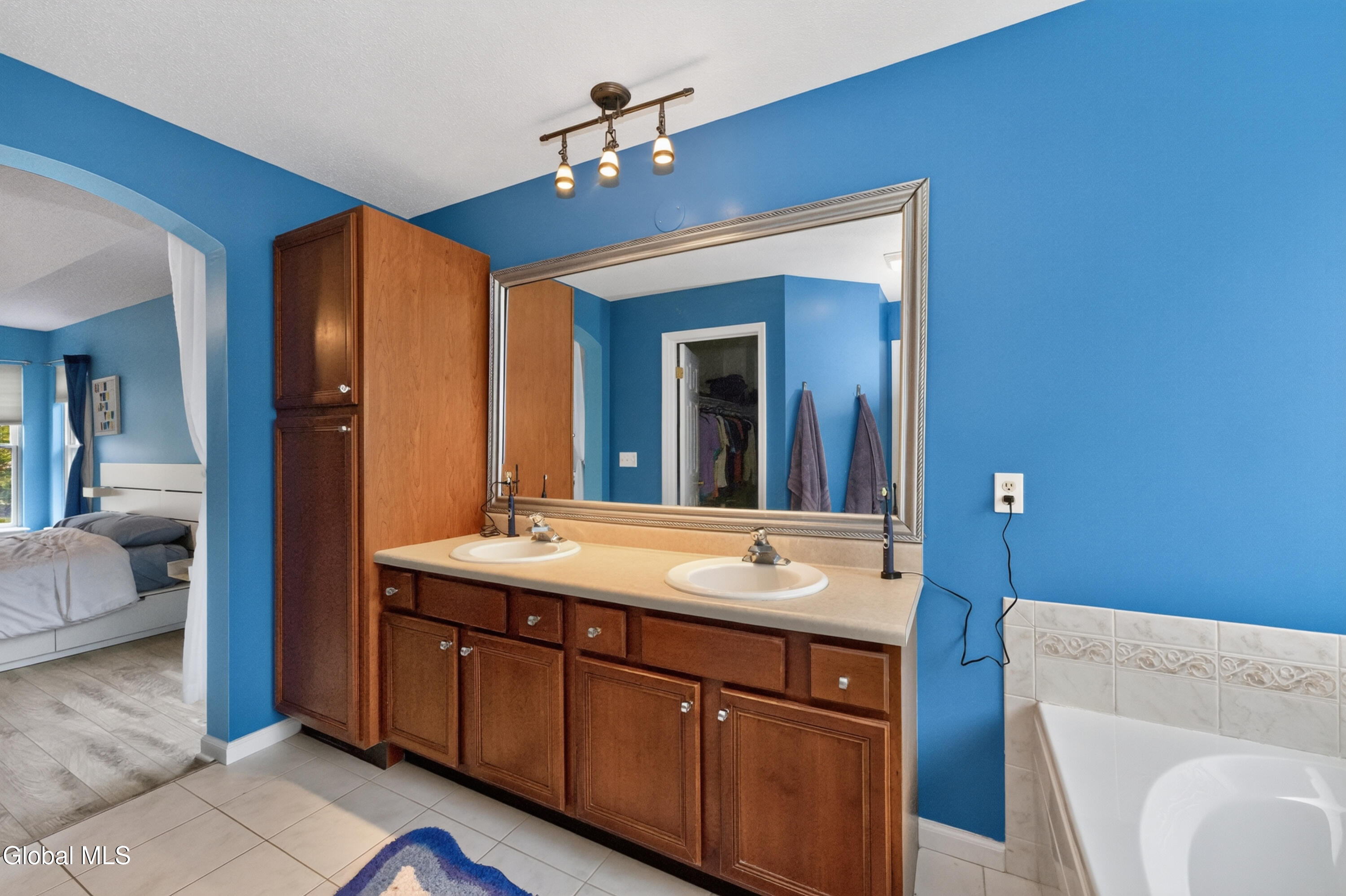 42 Heather Drive Clifton Park NY 12065