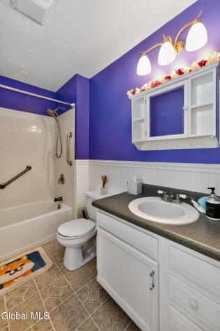 42 Heather Drive Clifton Park NY 12065