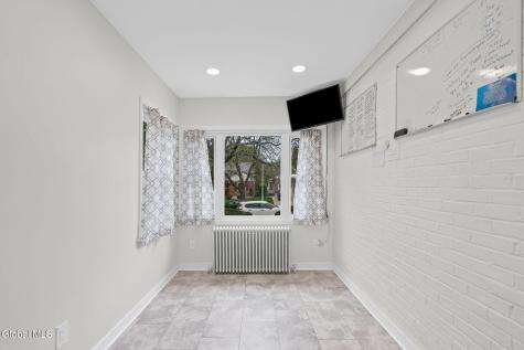 28 Center View Drive Troy NY 12180