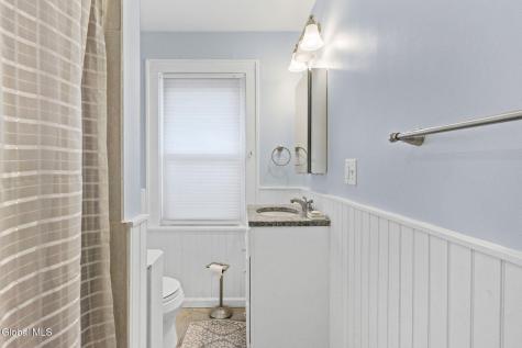28 Center View Drive Troy NY 12180