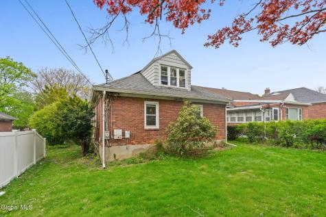 28 Center View Drive Troy NY 12180