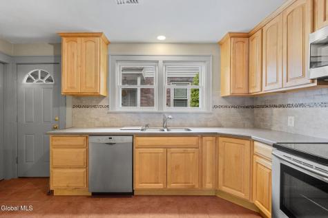 28 Center View Drive Troy NY 12180