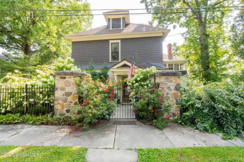 321 Guy Park Avenue Amsterdam NY 12010