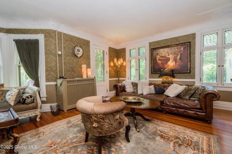 321 Guy Park Avenue Amsterdam NY 12010