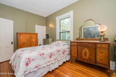 321 Guy Park Avenue Amsterdam NY 12010