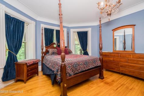 321 Guy Park Avenue Amsterdam NY 12010