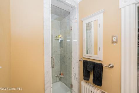 321 Guy Park Avenue Amsterdam NY 12010