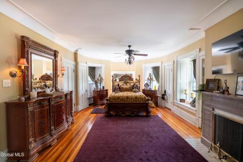 321 Guy Park Avenue Amsterdam NY 12010