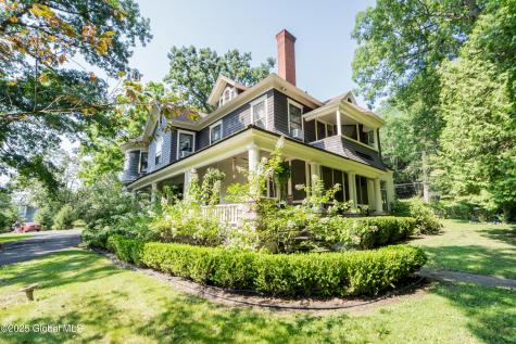 321 Guy Park Avenue Amsterdam NY 12010