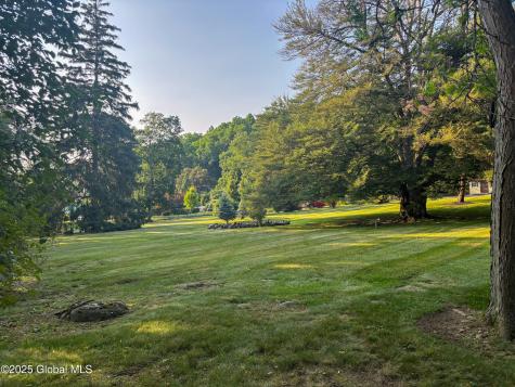 321 Guy Park Avenue Amsterdam NY 12010