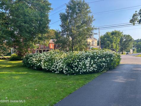 321 Guy Park Avenue Amsterdam NY 12010