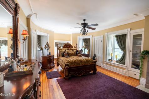 321 Guy Park Avenue Amsterdam NY 12010