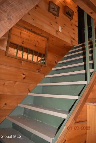 28 Pine Place Hadley NY 12835
