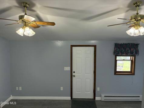 21 Huckleberry Lane Albany NY 12205