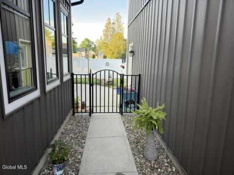 75 S Franklin Street Saratoga Springs NY 12866