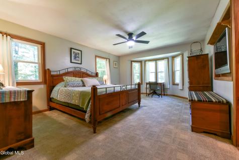 23 Knollwood Drive Saratoga Springs NY 12866