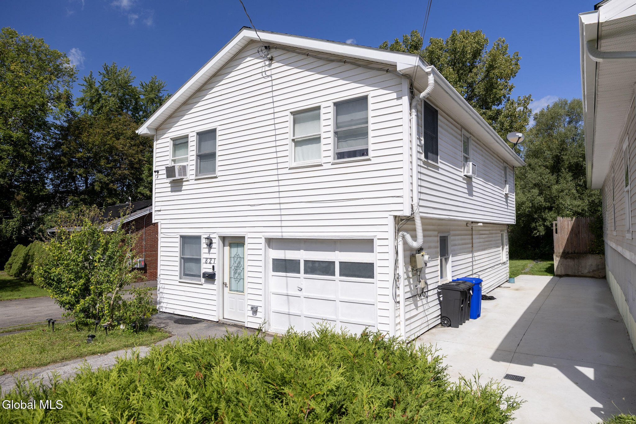 821 Hillside Avenue Schenectady NY 12308