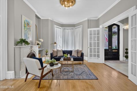 146 Regent Street Saratoga Springs NY 12866