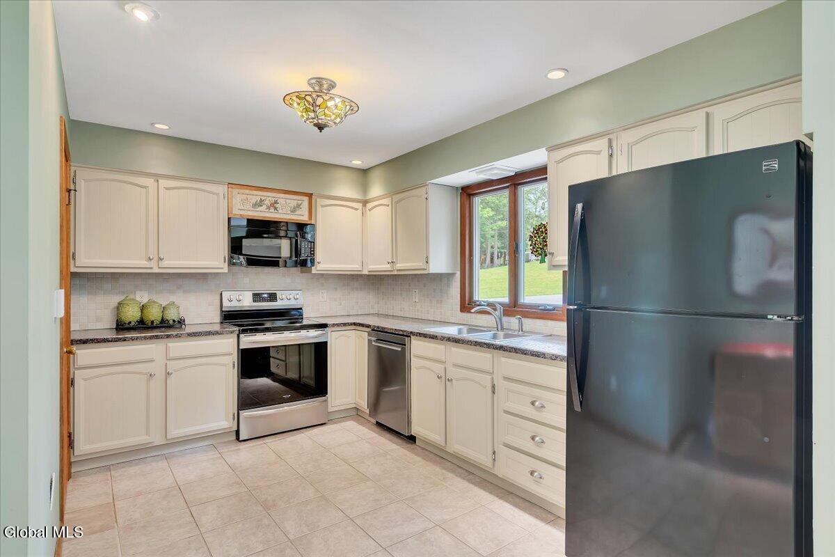 1056 Spring Avenue Extension Troy NY 12180