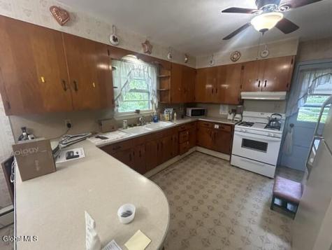 2 Crescent Lane Troy NY 12180