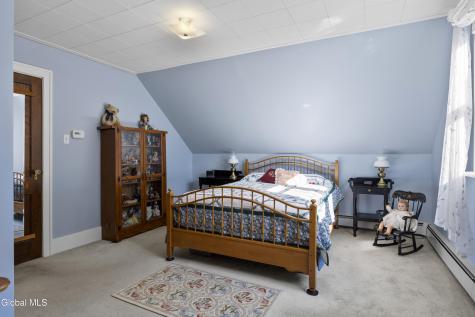 2165 Story Avenue Niskayuna NY 12309