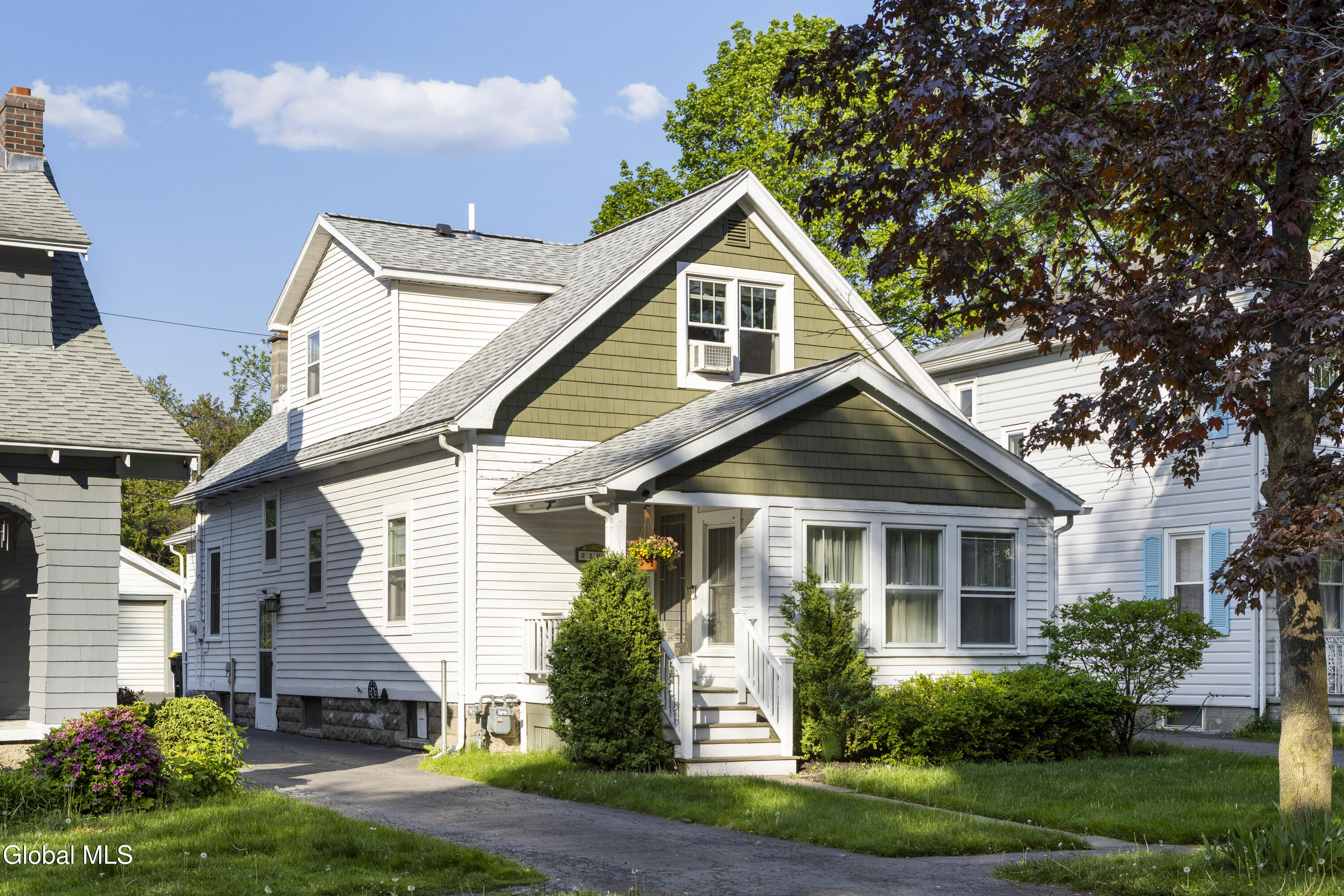 2165 Story Avenue Niskayuna NY 12309
