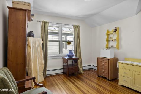 2165 Story Avenue Niskayuna NY 12309