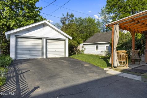 2165 Story Avenue Niskayuna NY 12309