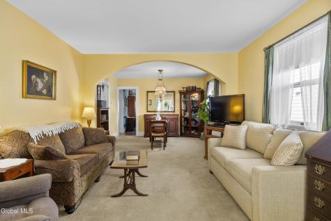 2165 Story Avenue Niskayuna NY 12309