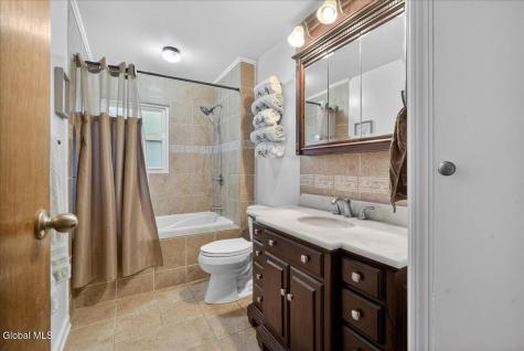 798 Westmoreland Drive Niskayuna NY 12309