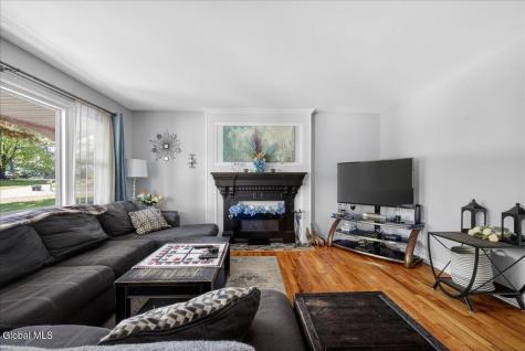 798 Westmoreland Drive Niskayuna NY 12309