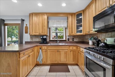798 Westmoreland Drive Niskayuna NY 12309