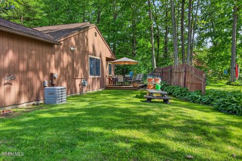 31 Glenbrook Drive Clifton Park NY 12065