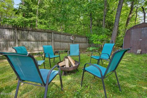 31 Glenbrook Drive Clifton Park NY 12065
