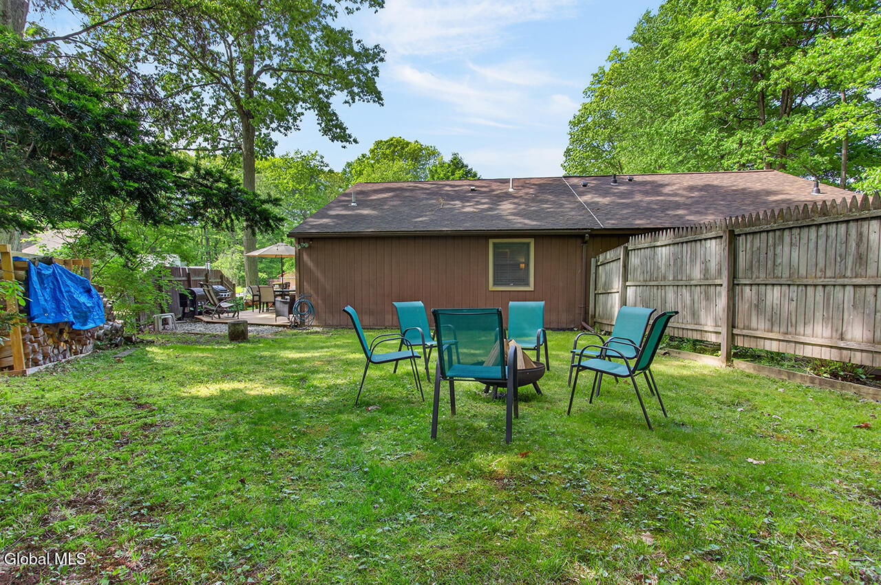 31 Glenbrook Drive Clifton Park NY 12065