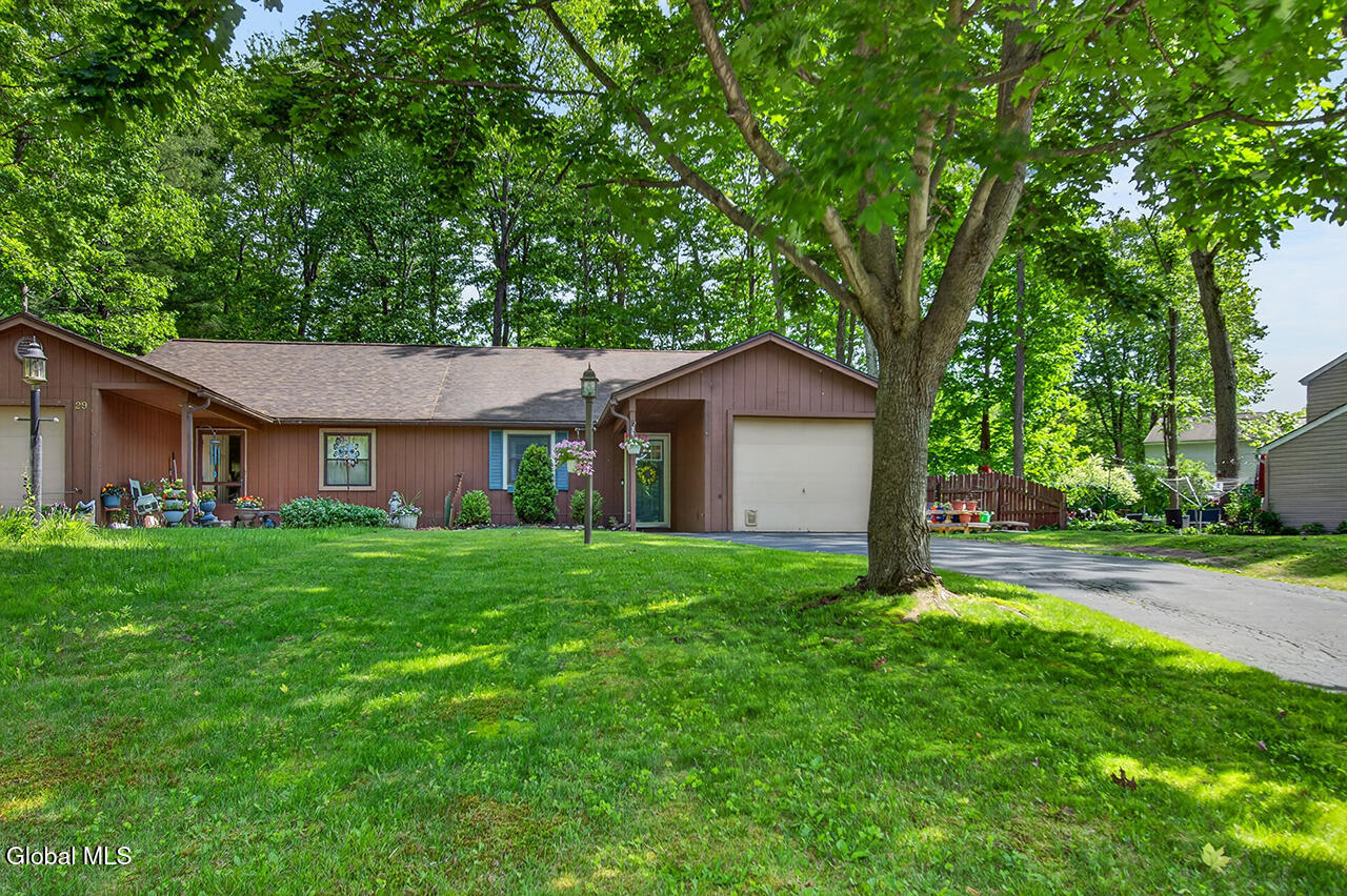 31 Glenbrook Drive Clifton Park NY 12065