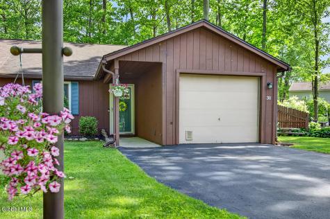 31 Glenbrook Drive Clifton Park NY 12065