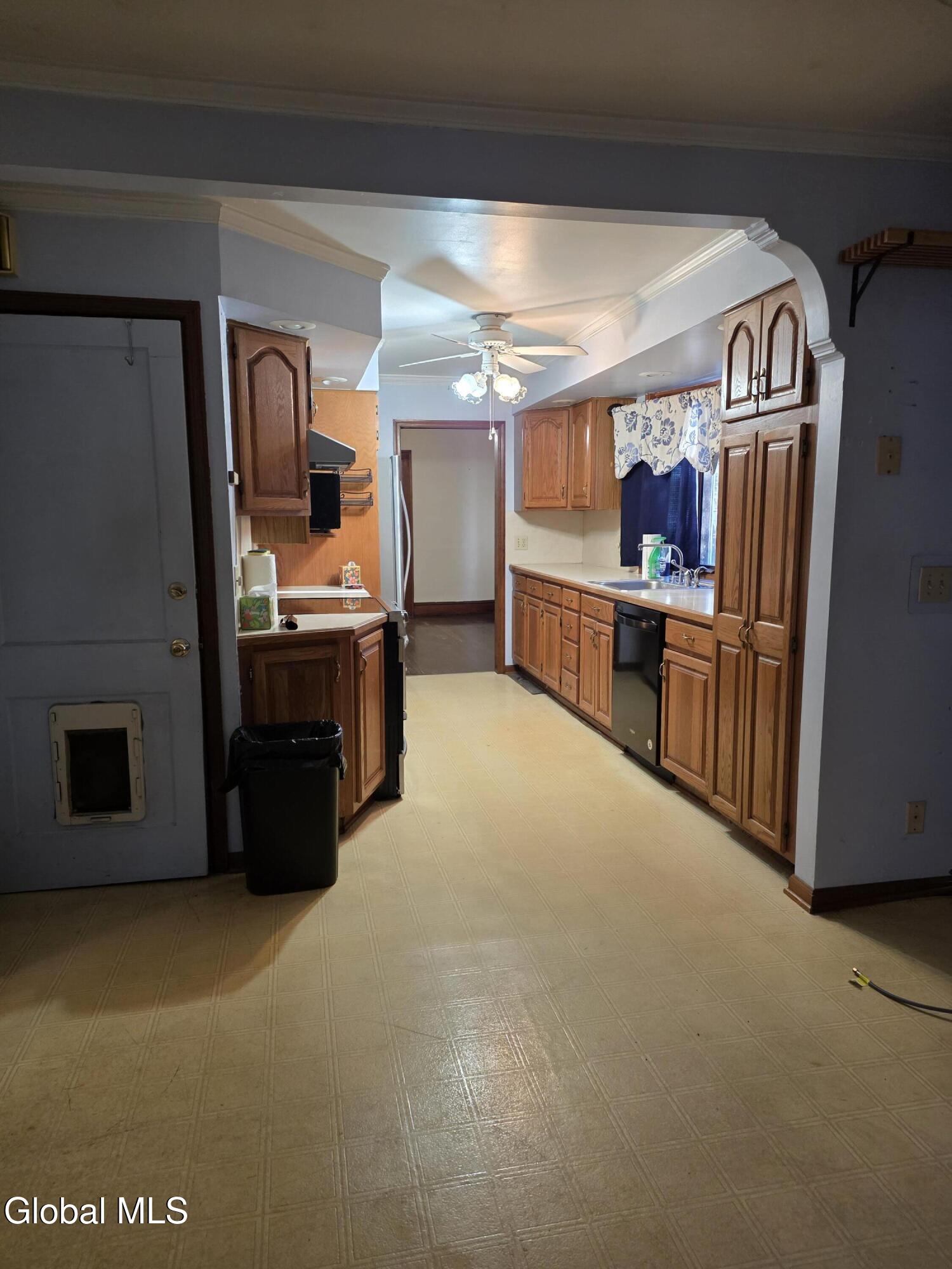 2 Delafield Drive Colonie NY 12205