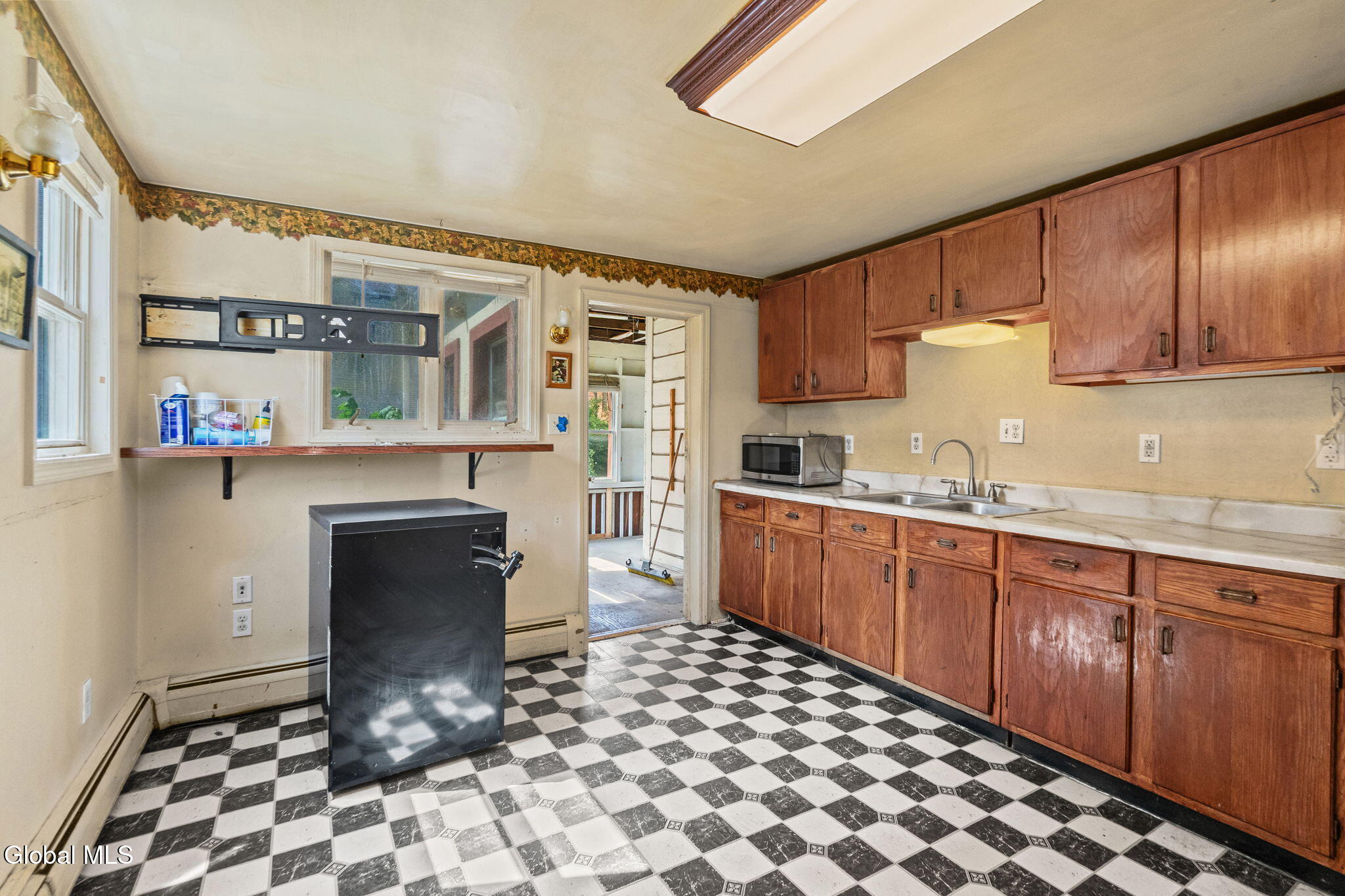 13 Sand Street Albany NY 12209