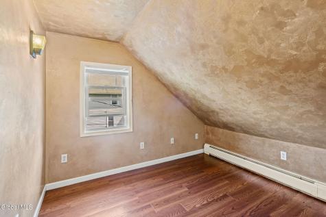 13 Sand Street Albany NY 12209