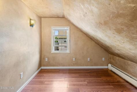 13 Sand Street Albany NY 12209