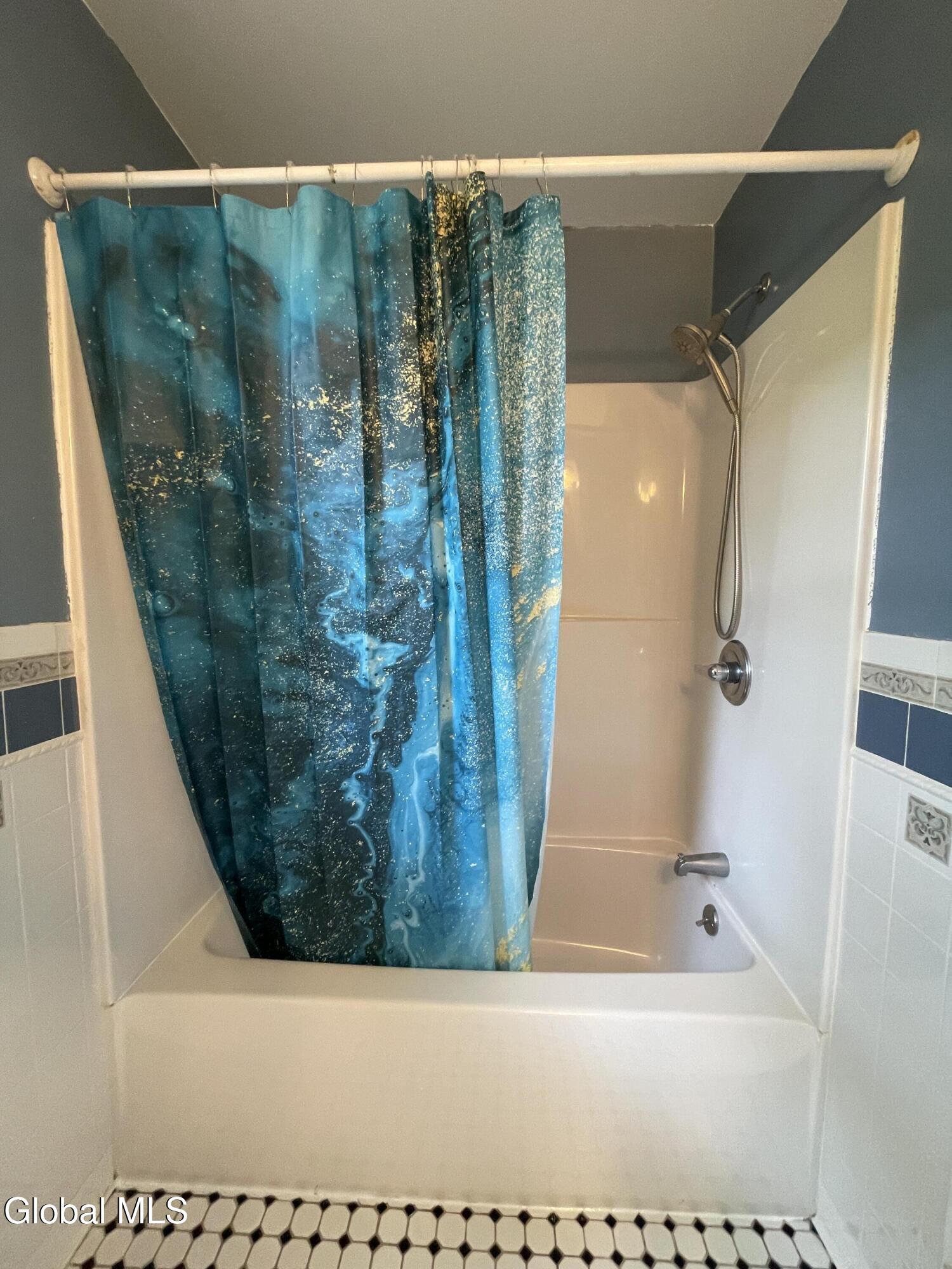 34 Iris Avenue South Glens Falls NY 12803
