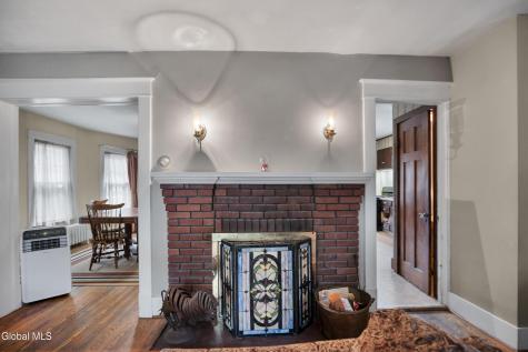 1083 Brierwood Boulevard Schenectady NY 12308