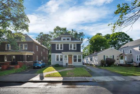 1083 Brierwood Boulevard Schenectady NY 12308