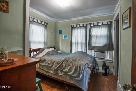 1083 Brierwood Boulevard Schenectady NY 12308