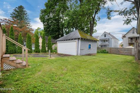 1083 Brierwood Boulevard Schenectady NY 12308