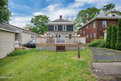 1083 Brierwood Boulevard Schenectady NY 12308