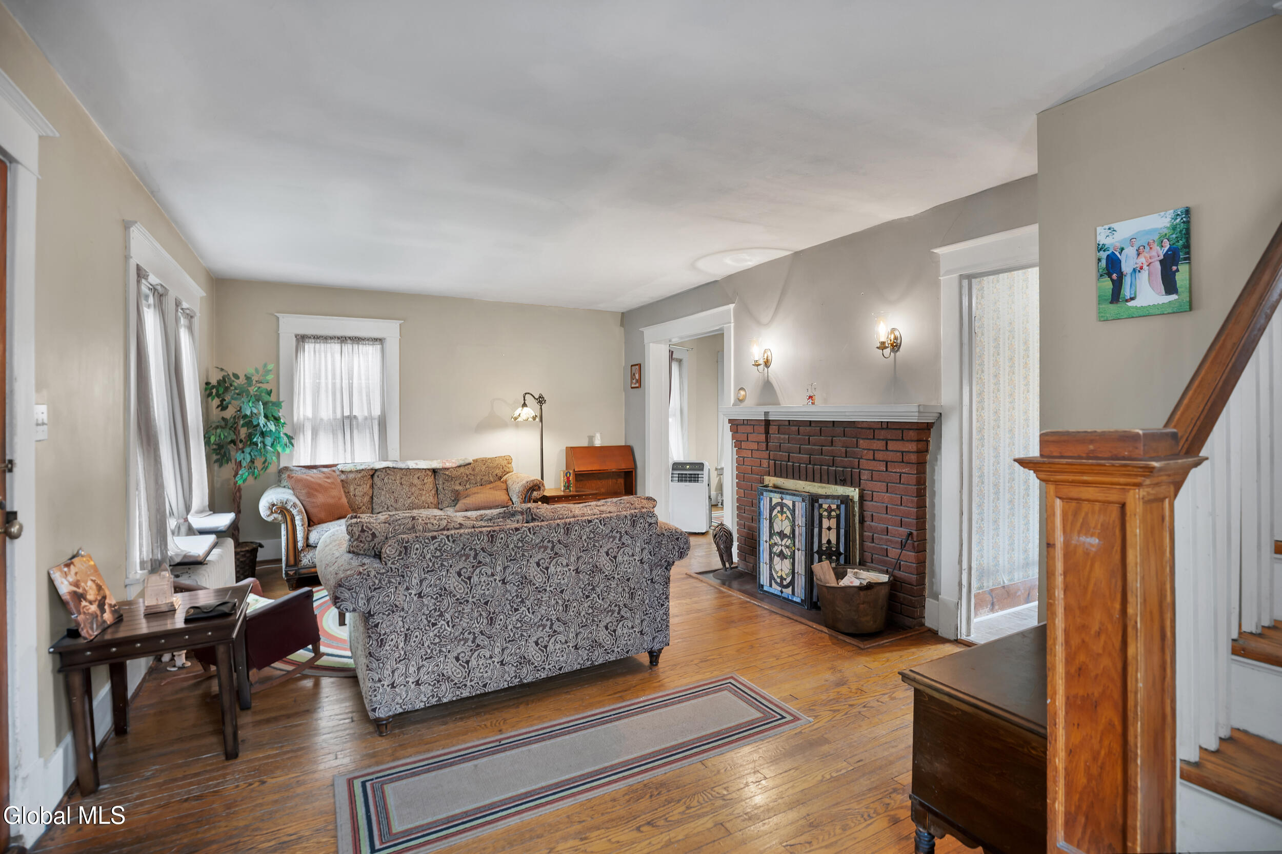 1083 Brierwood Boulevard Schenectady NY 12308